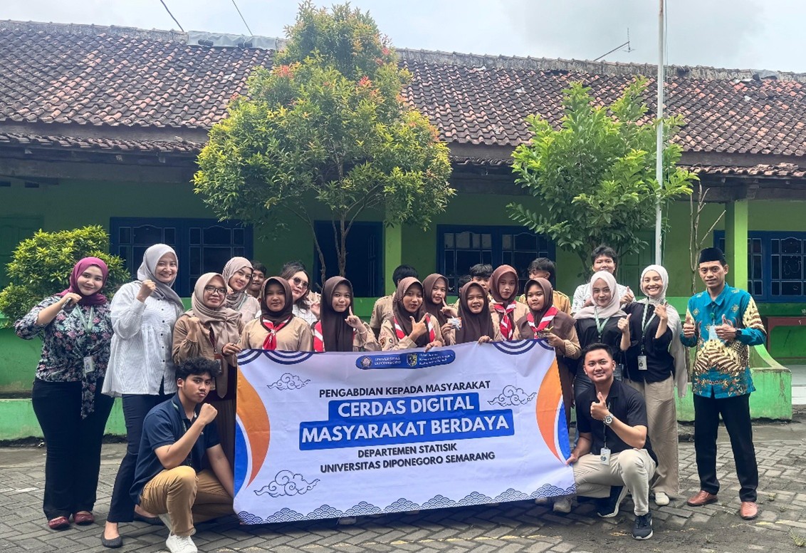 Community Service at MTs Al Asyhar Jamus: Strengthening Digital Literacy and Student Ethics to Prevent Bullying