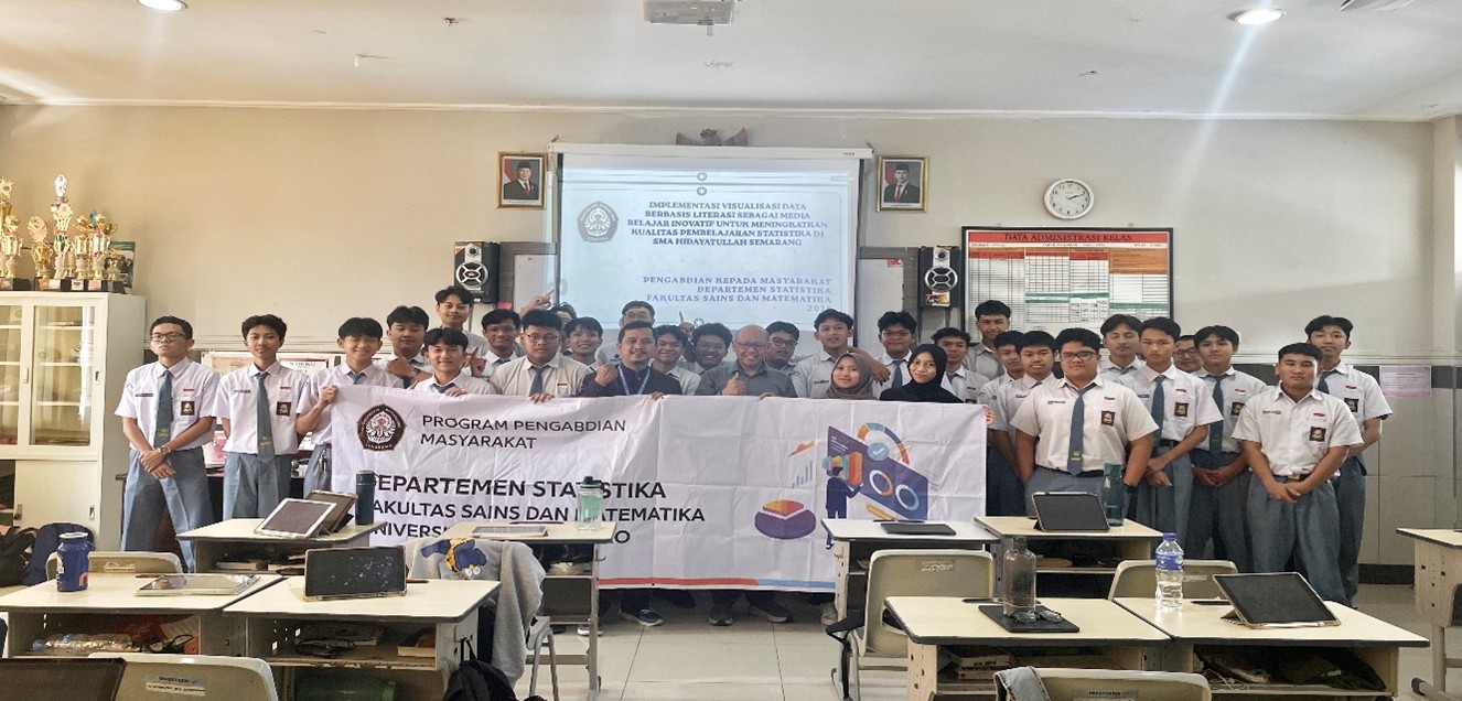 Innovative Learning, UNDIP Statistics Department Team Presents Literacy-Based Data Visualization at SMA Hidayatullah Semarang