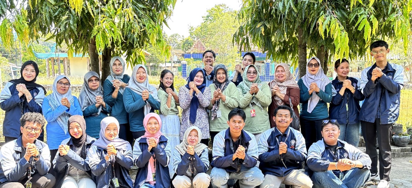 Statistics Students and Undip KKN-T 125 Hold Day 2 Free Health Check with Banyudono Health Center in Tanjungsari Village, Boyolali